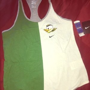 New NIKE women’s University of Oregon tank! Size:L